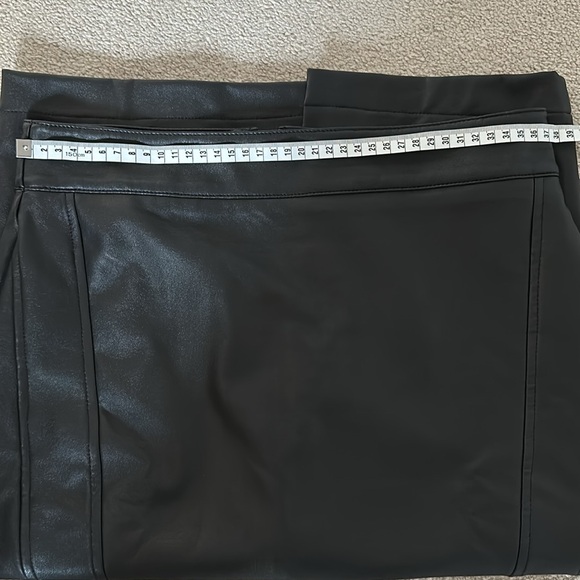 Reitmans - Faux Leather Skirt - Picture 9 of 9